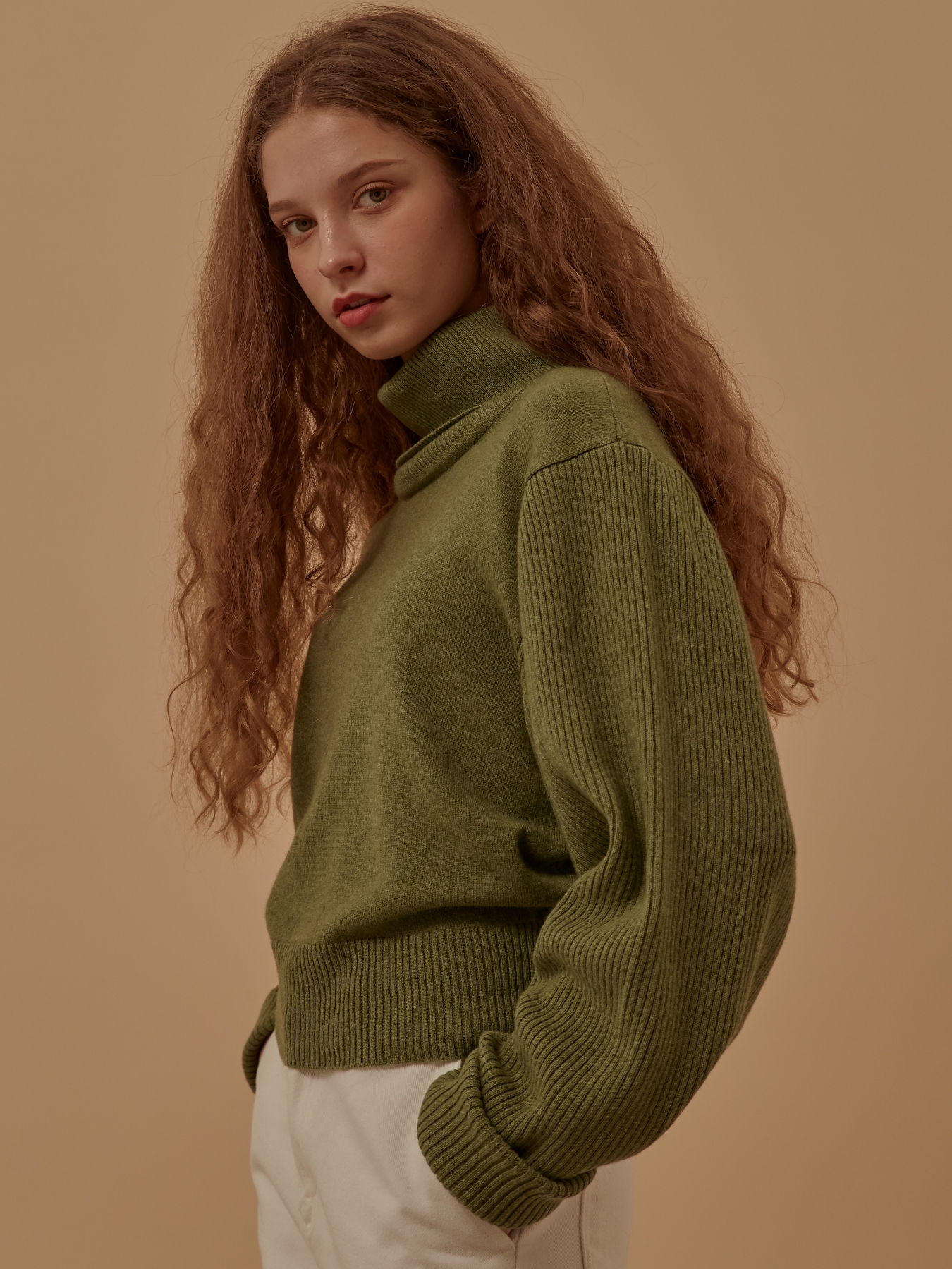 MATILDA CASHMERE-BLEND ROLL-NECK SWEATER (KELLY GREEN / LIMITED)